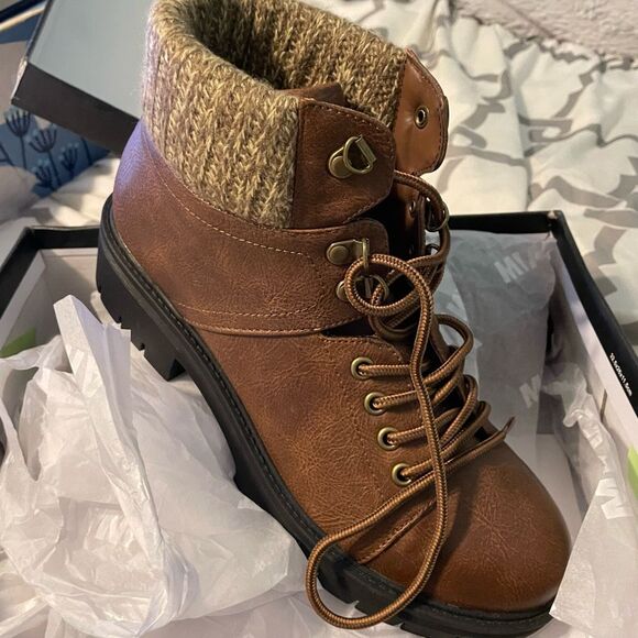 MIA Marsha Lug Hiking Boots Brown Vegan Leather Lace Up Textile Cuff 9 - Picture 10 of 10